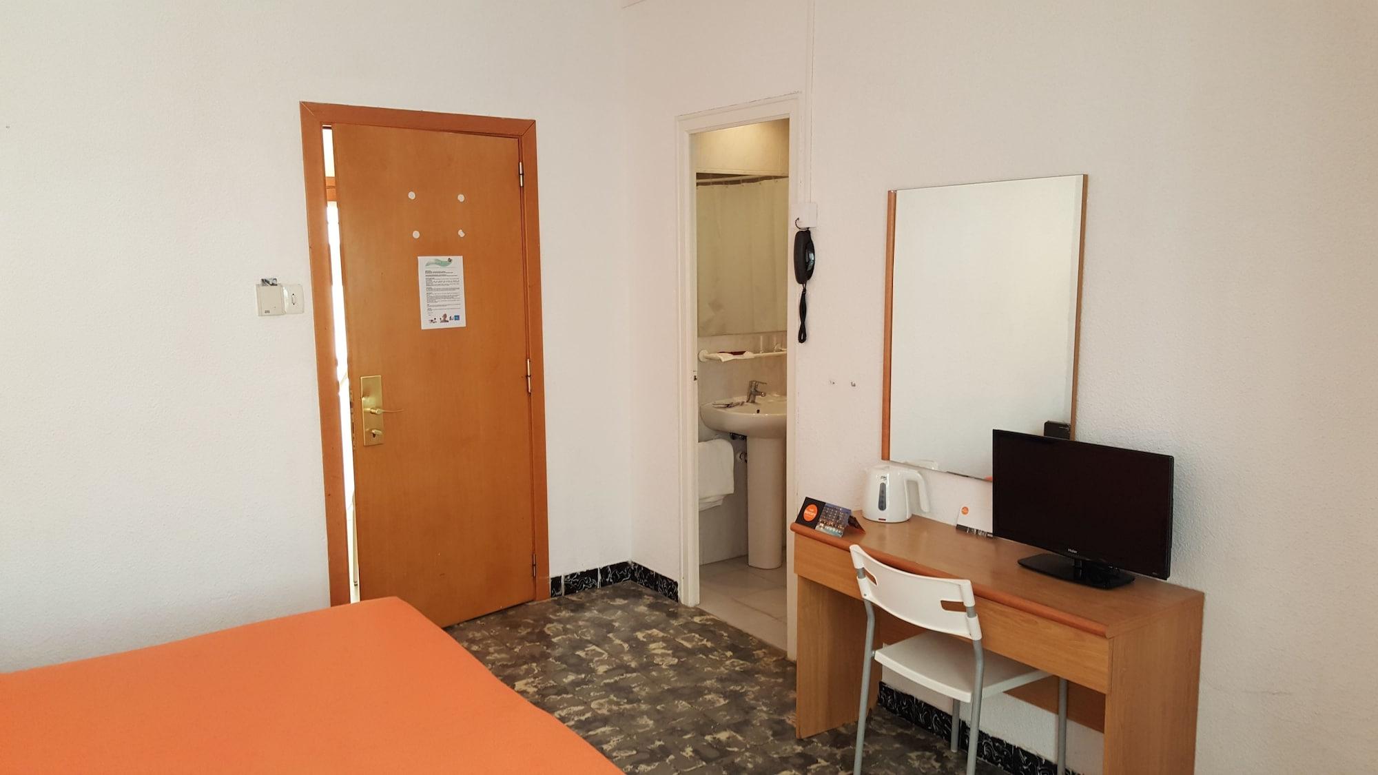 Hotel Fragata Calella Luaran gambar