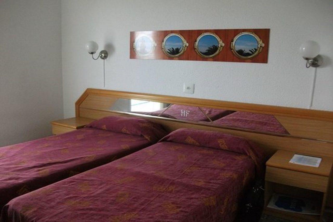 Hotel Fragata Calella Luaran gambar