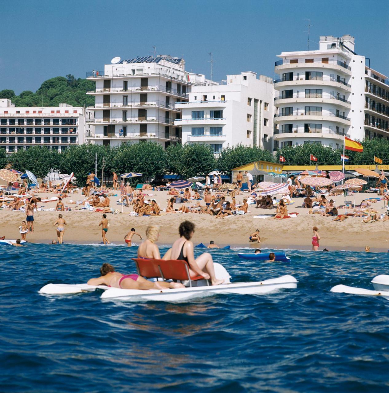 Hotel Fragata Calella Luaran gambar